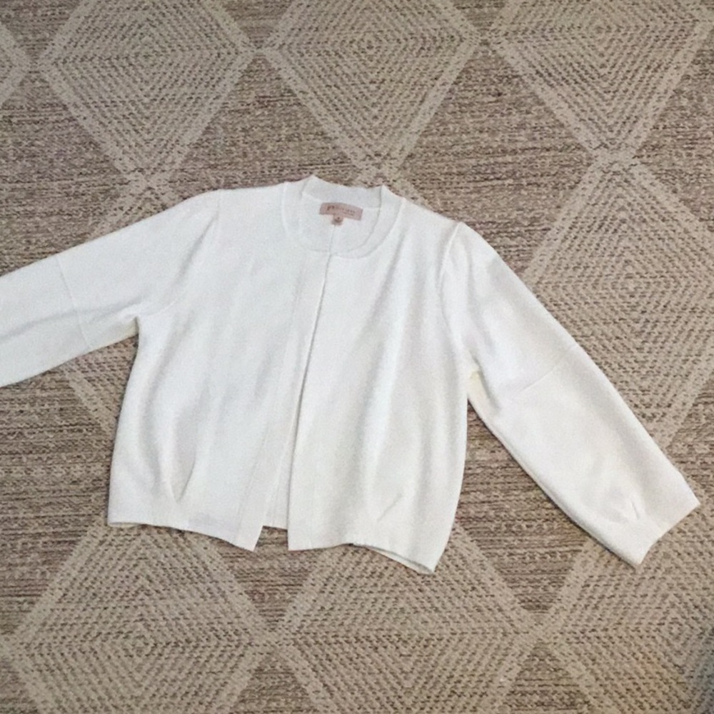 Cardigan sweater